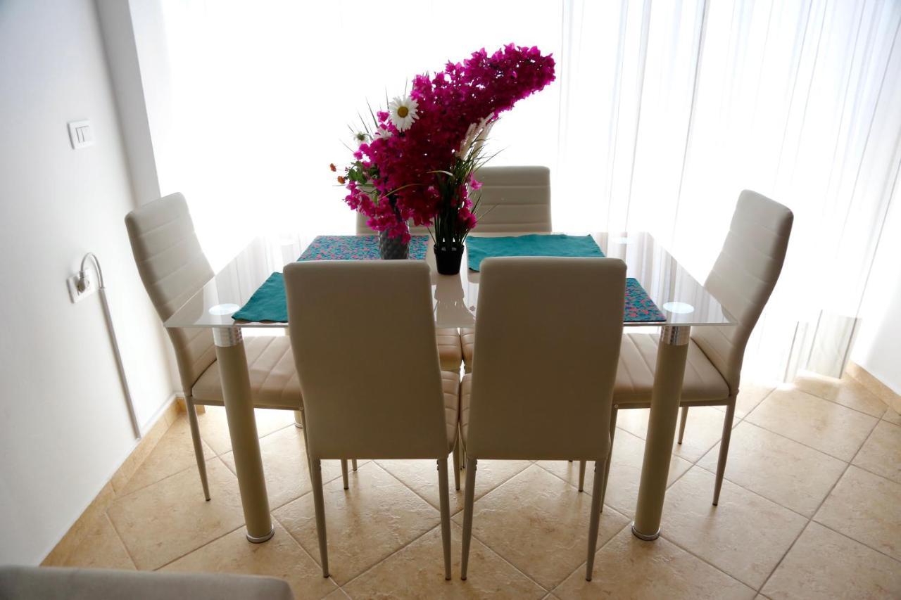Sea La Vie Apartments Саранда Екстер'єр фото
